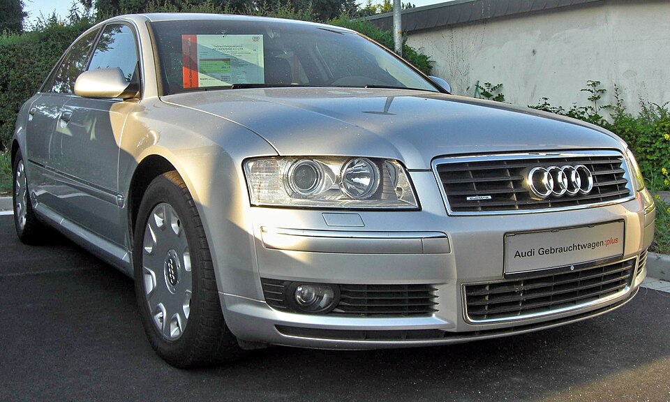 Audi A8 D3 (2002-2009)