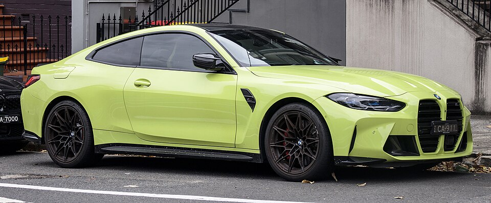 BMW Seria 4 G82