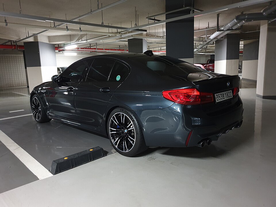 BMW Seria 5 F90 (2017-2020)