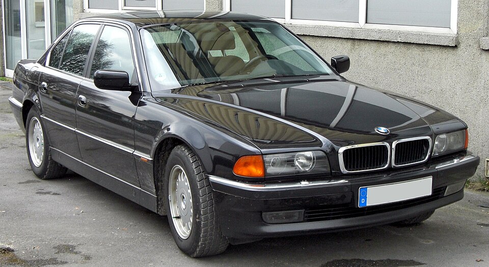 BMW Seria 7 E38 (1994-2001)