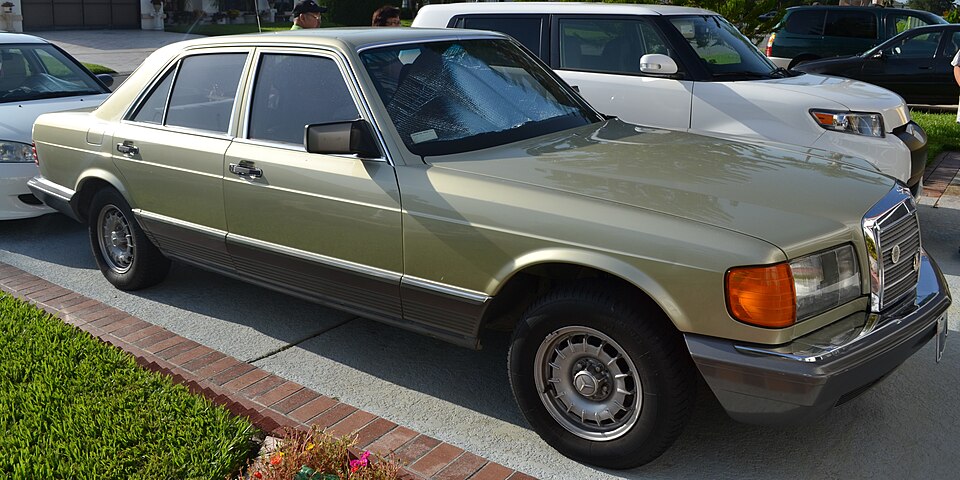 Mercedes-Benz Klasa S W126 (1982-1993)