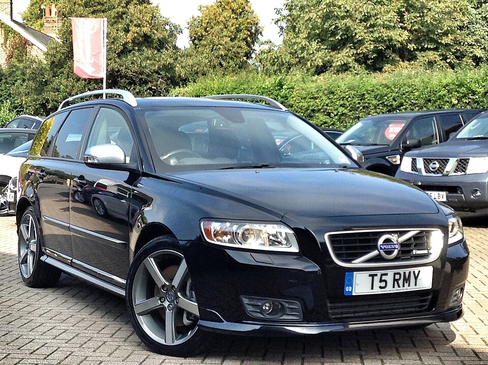 Volvo R-Design V50