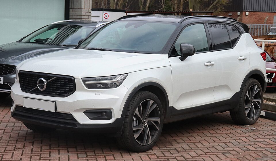 Volvo S90 XC40